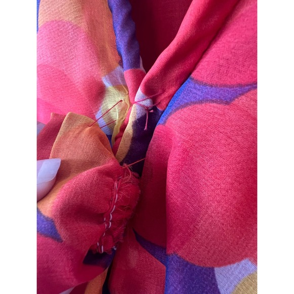 Psychedelic cape dot dress - Picture 9 of 9